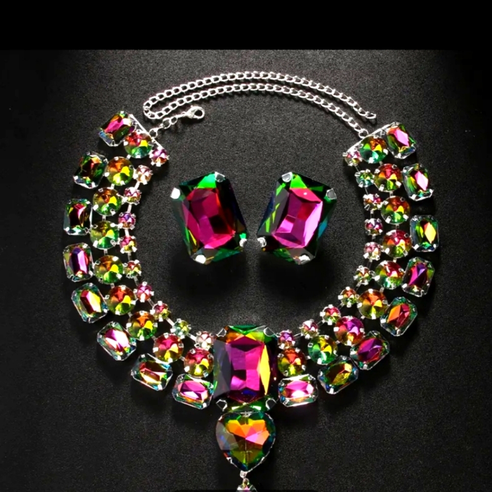 Multicolor Statement Necklace and Earring Set